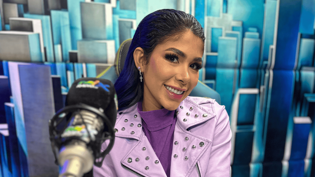 Alexa Torrex, cantante y creadora de contenido