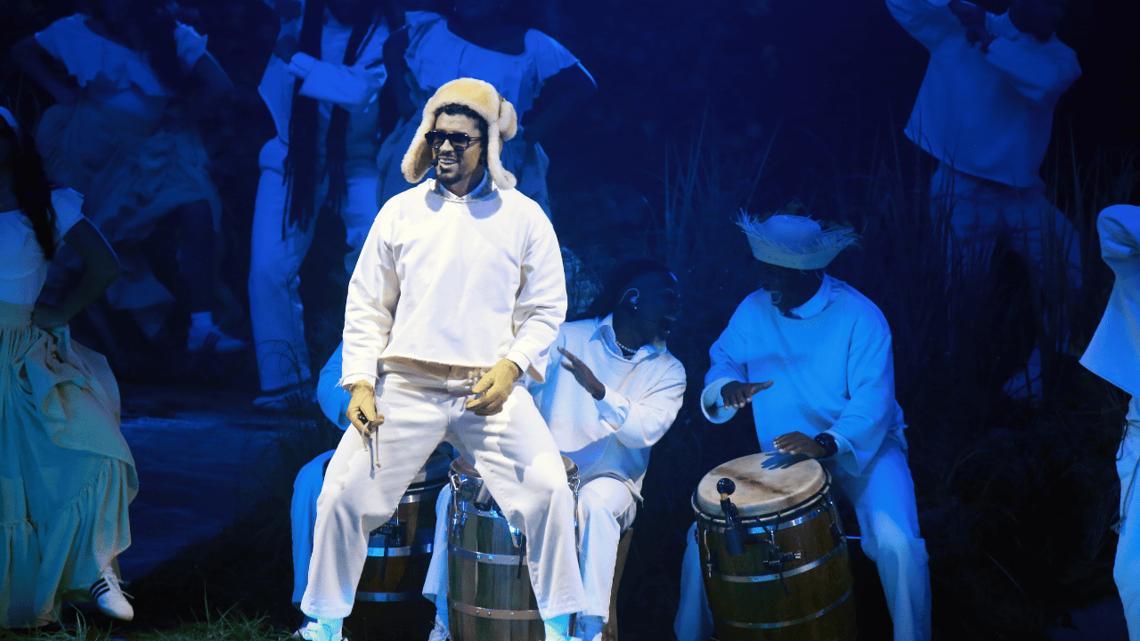 Bad Bunny en la última noche de su residencia en Puerto Rico.