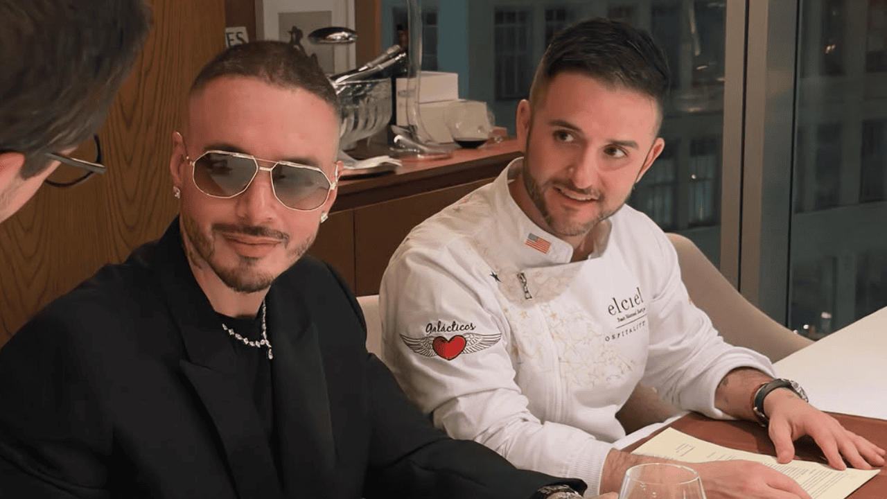 J Balvin y Juan Manuel Barrientos