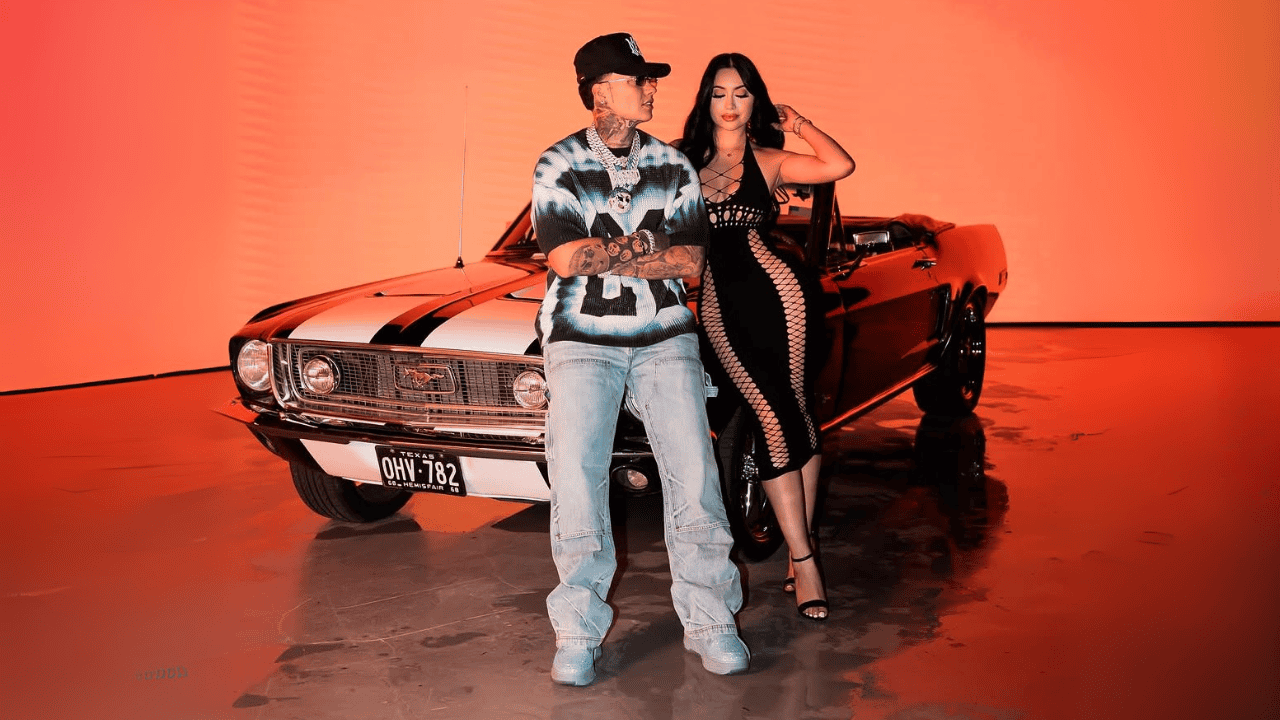 Blessd en el set del video de Yogurcito Remix